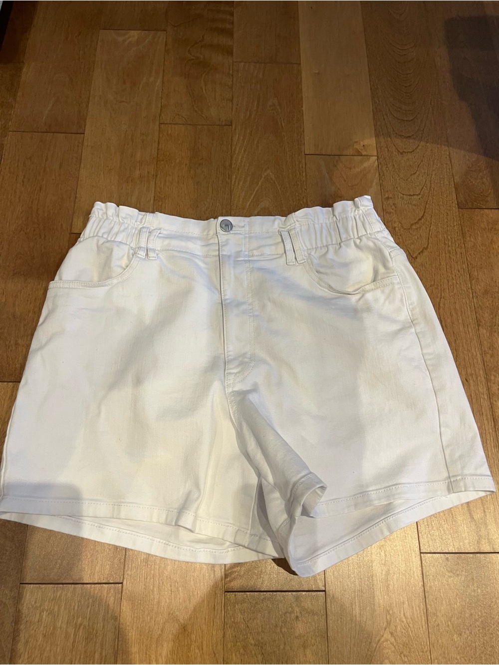 2 pairs of White Women’s Elastic Waist Shorts